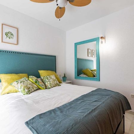 Fuengirola Los Boliches Paseo Maritimo Rey De Espana Esquina Lope De Vega 1 Dormitorio Mas Sofa Cama Salon Mas Cama Supletoria Exterior foto